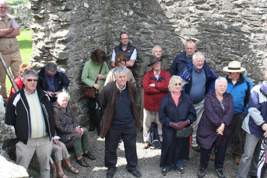 CKAS Visit to Oughterard Round Tower and Cemetery #3